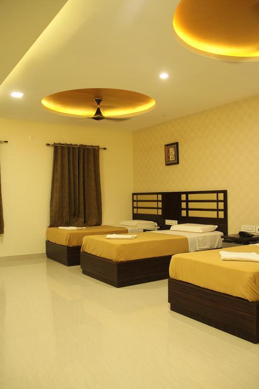 Hotel M.P Temples Inn Кумбаконам Екстериор снимка
