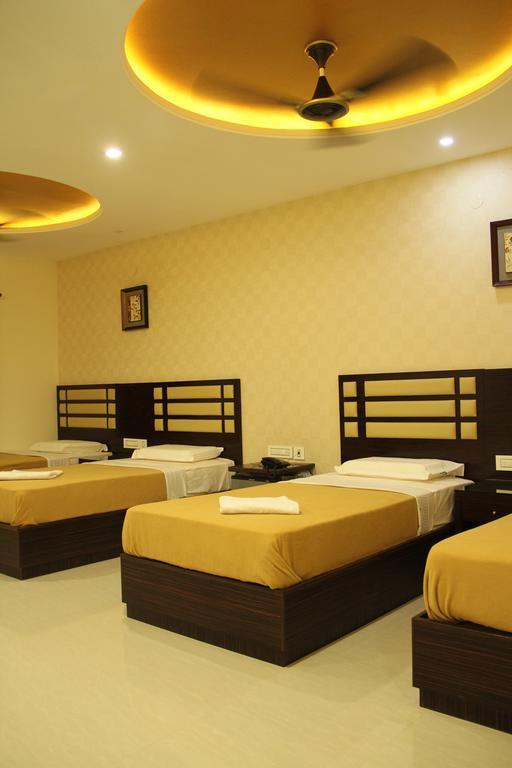 Hotel M.P Temples Inn Кумбаконам Екстериор снимка