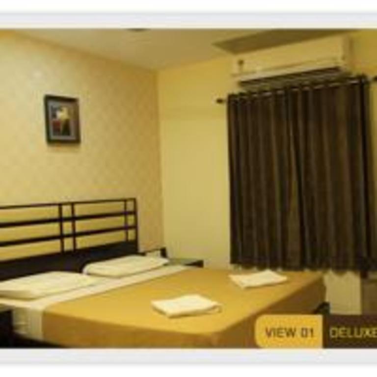 Hotel M.P Temples Inn Кумбаконам Екстериор снимка